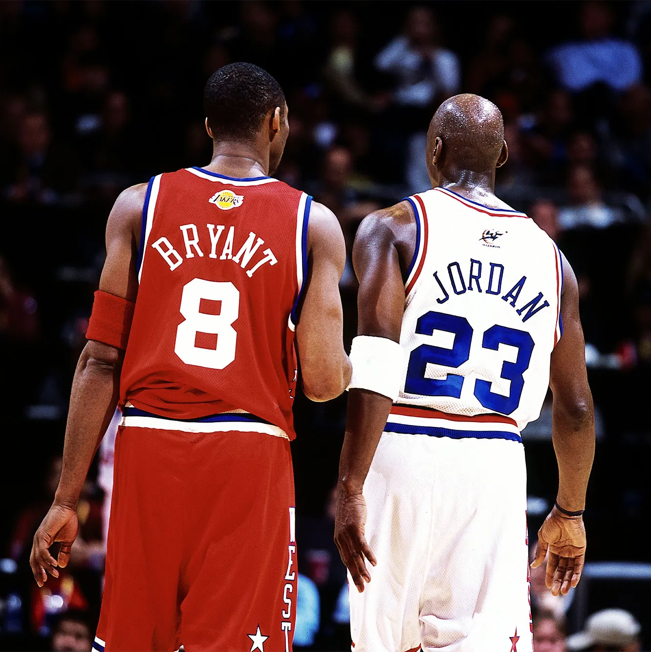 Michael-Jordan-Bryant-Memorial.webp